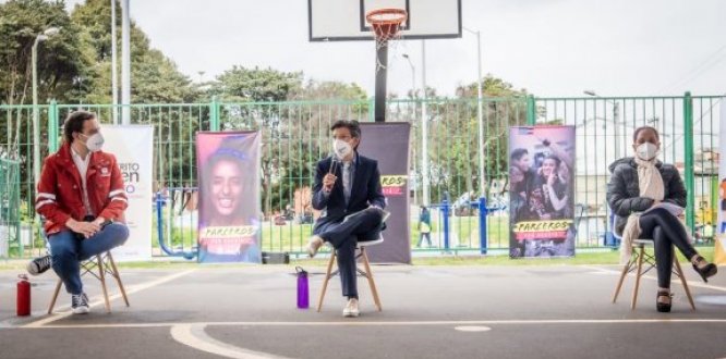Alcaldesa en rueda de prensa